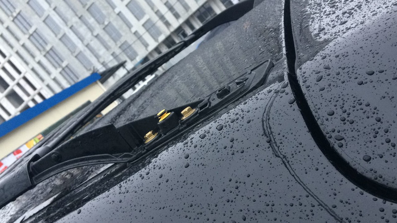 Крышка крепления рейлинга задняя левая Lexus RX 2006 г.  3.5 л бензин Ровно