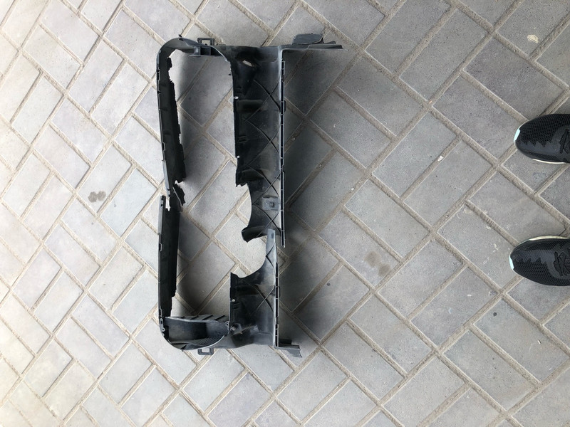 Диффузор BMW 5 Series 2011 г.  3.0 л дизель Мелитополь