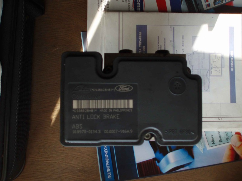 Блок управления ABS Ford Fusion 1.4L Duratec 16V EFI DOHC хэтчбек 2008 г.  1.4 л бензин Житомир