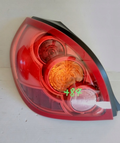 Задній лівий ліхтар Nissan Almera N16  2005 хетчбек 1.5 Бензин 