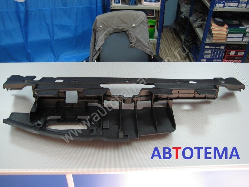 Накладка верхняя пластиковая передней панели (телевизора) Chevrolet Cruze  2011 1.8 Бензин Киев