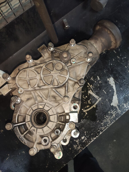 Раздатка Ford Escape 2012 г.  3.1 л бензин