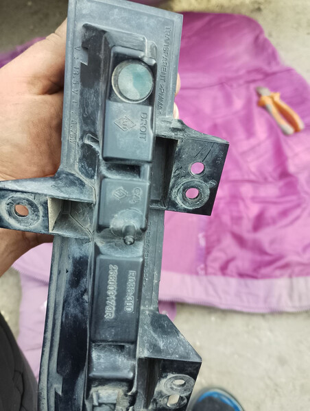 Днівний вогонь Renault Grand Scenic 3  2014 універсал 1.5 Дизель 