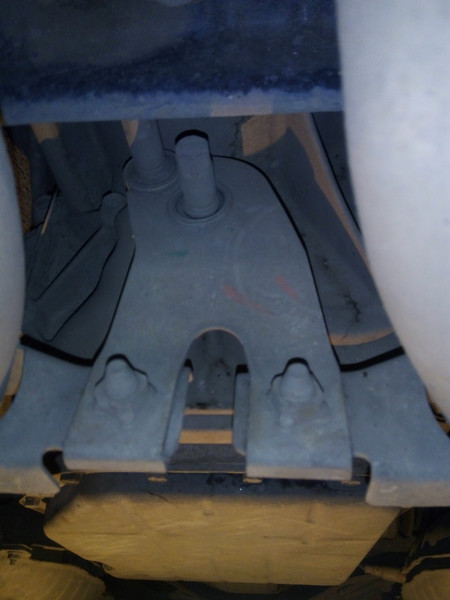 Кронштейн глушителя Subaru Tribeca 2007 г.  3.6 л бензин Кропивницкий