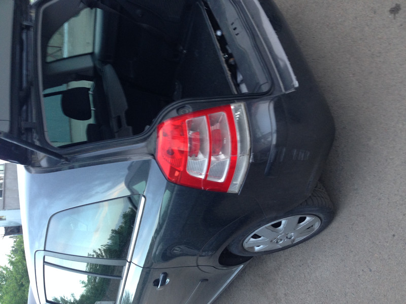 Фара задняя Opel Zafira 2011 г.  1.7 л дизель Ровно