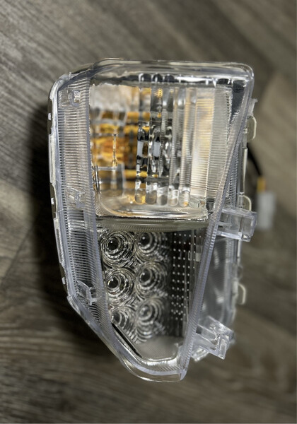 Правое дхо Toyota Prius 30  2013 хетчбек 1.8 Бензин 