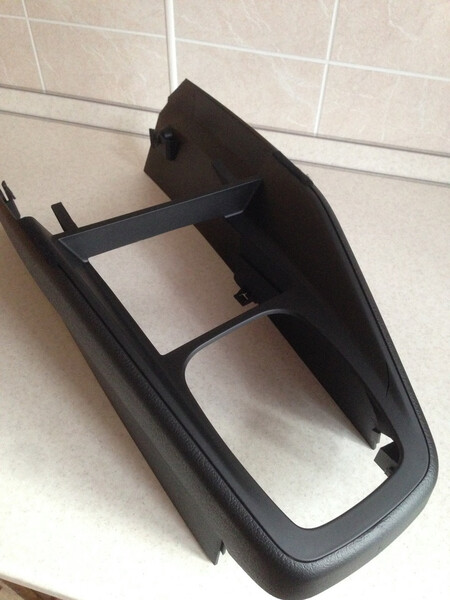 Консоль Volkswagen Golf 4  2000 хэтчбек 1.4 Бензин Вознесенск