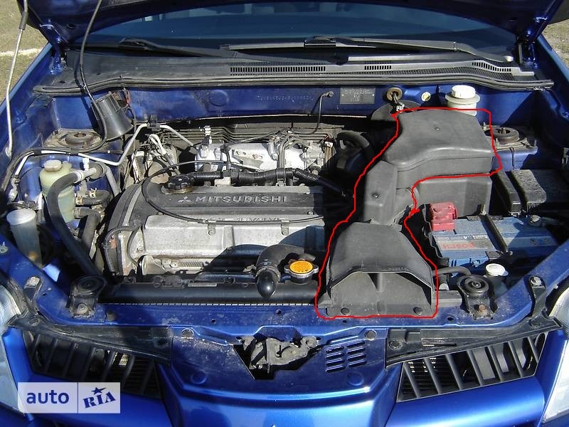 Патрубок воздушный Mitsubishi Outlander  2004 2.0 Бензин Житомир