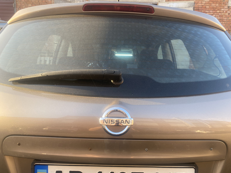 Хромированные накладки Nissan Qashqai J10  2011 2.0 Бензин Винница
