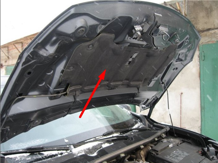 Утеплитель капота Renault Megane 3 хэтчбек 2010 г.  1.5 л дизель Ровно