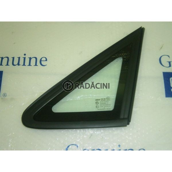 Скло форточки Chevrolet Tacuma  2004 2.0 Бензин 