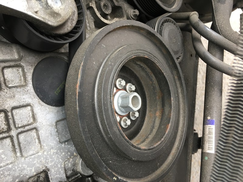 Шкив коленчатого вала 11237573655   BMW 5 Series, BMW X3, BMW X5