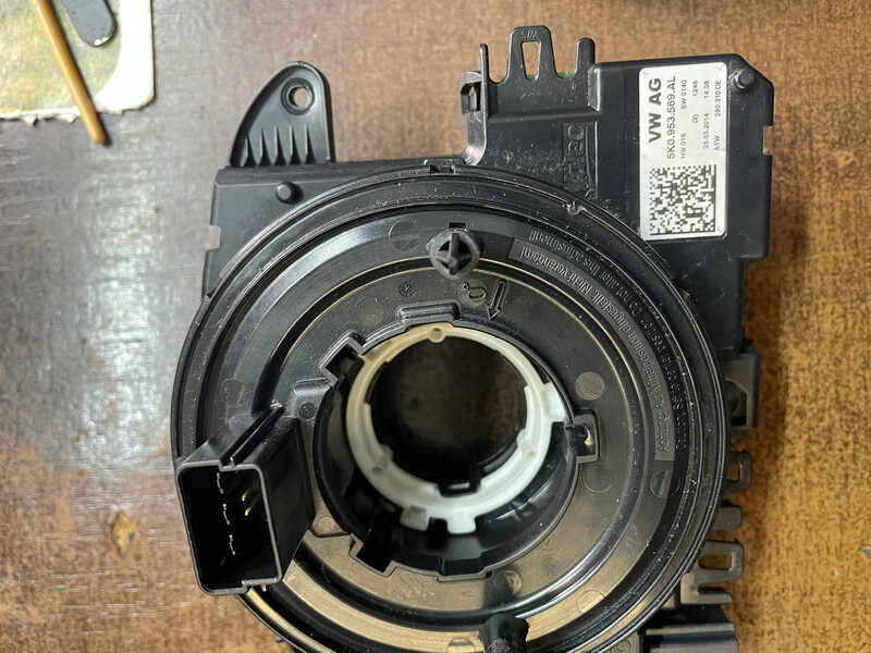 Шлейф руля Volkswagen Passat B7  2013 2.5 Бензин Одесса