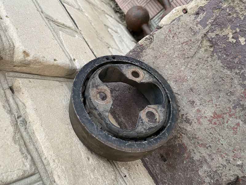 Балансир кардану Land Rover Freelander 2002 г.  Харьков