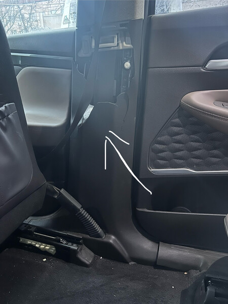 Правая накладка центральной стойки Hyundai Santa FE  2023 Одесса