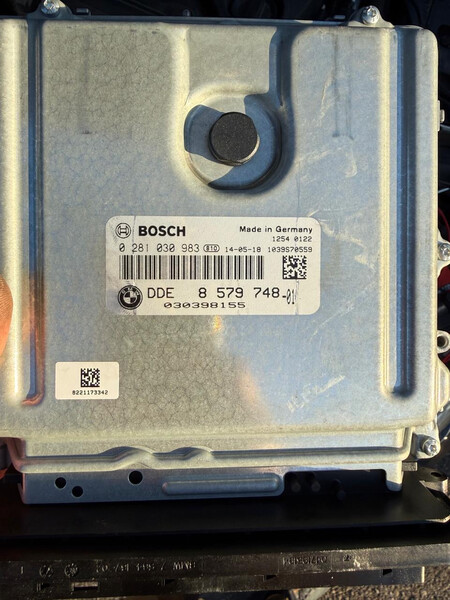 0281030983 BMW 5 Series  2012 