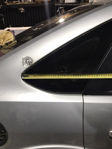 Стекло боковое Ford Focus 2  2007 16.0 Бензин Харьков