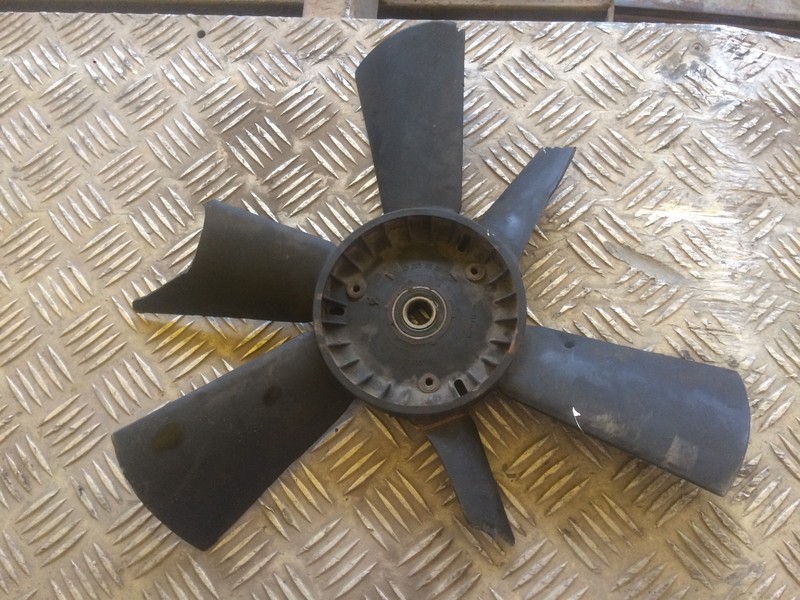 Крыльчатка вентилятора охлаждения 1022050506   Mercedes C-Class