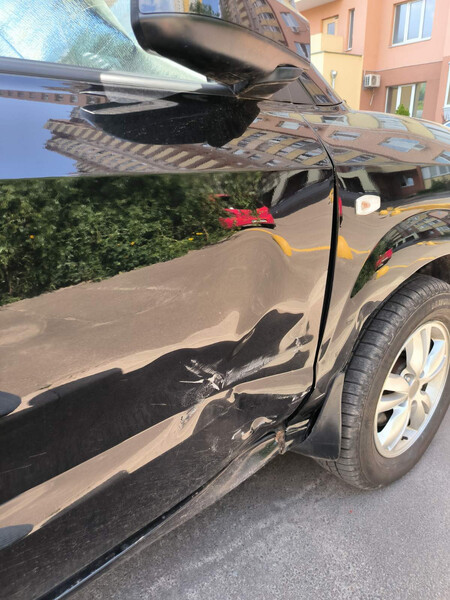 Двері передні Hyundai Tucson  2009 2.0 Бензин 