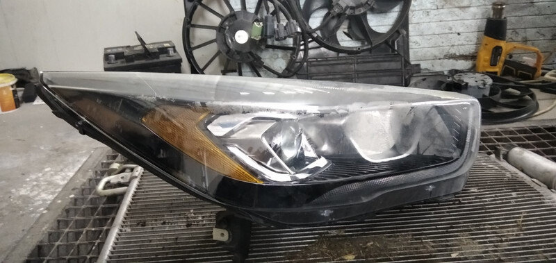 Основная фара в сборе Ford Escape  2017 2.0 Бензин Золочев