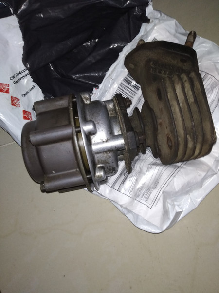 Регулятор давления Audi 200 1989 г.  2.2 л бензин Хмельницкий