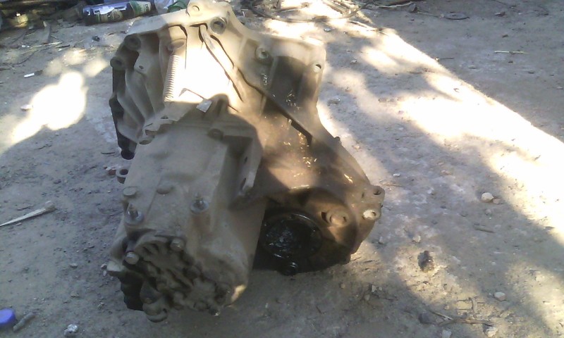 4 ступеньчастая КПП Volkswagen Golf 2  1986 универсал 1.3 Бензин Ружин