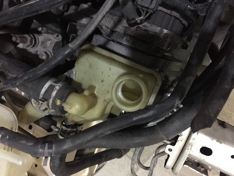 Крышка гидро усилителя Mazda 3 BK  2008 1.6 Бензин Черкассы