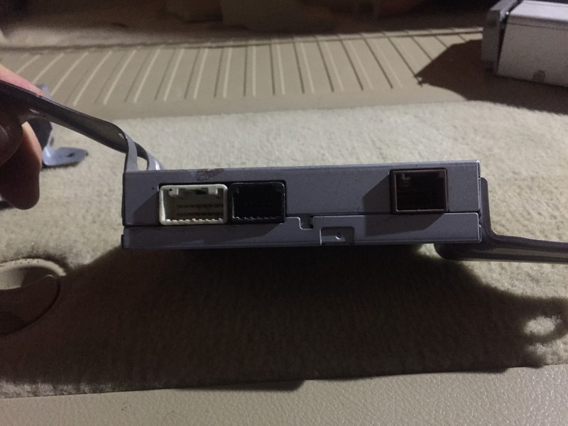 Блок usb aux Lexus LX  2010 5.7 Бензин 
