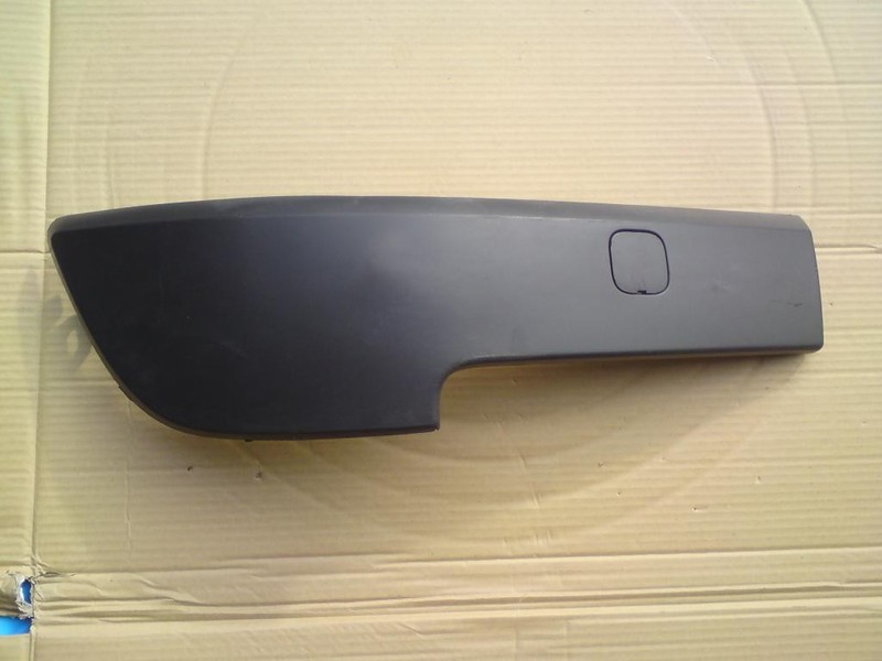 Накладка правая бампера переднего Renault Scenic II 2007 универсал 1.0 Бензин Ровно