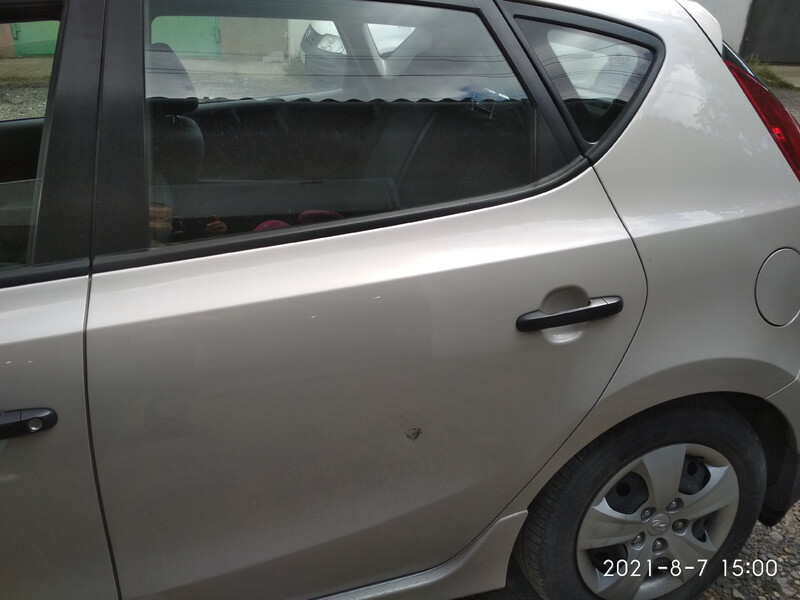 Двері задні ліві Hyundai i30  2010 1.6 Дизель 