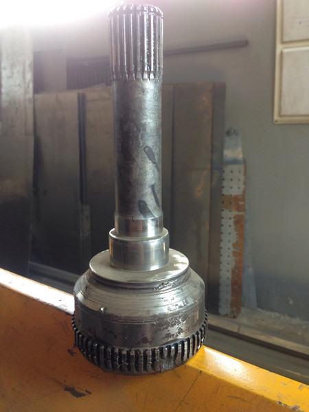 Шрус внешний, либо привод в сборе Land Rover Discovery 2  1998 1.1 Бензин Харьков