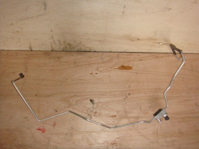 Патрубок кондиционера 88706-42370   Toyota RAV4