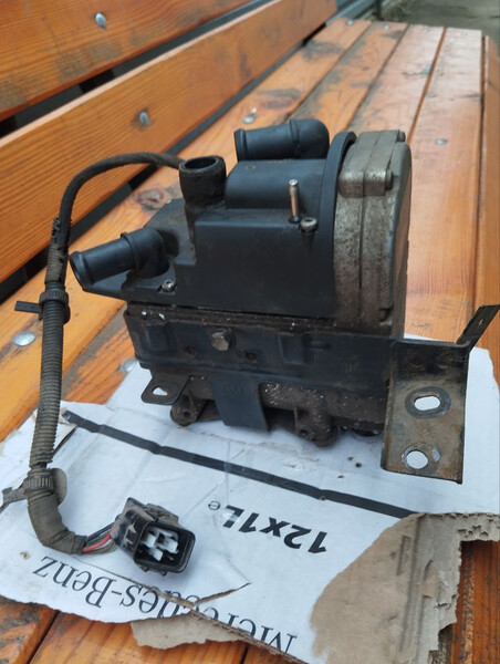 Автономный догреватель Toyota Corolla E120  2004 1.4 Дизель 