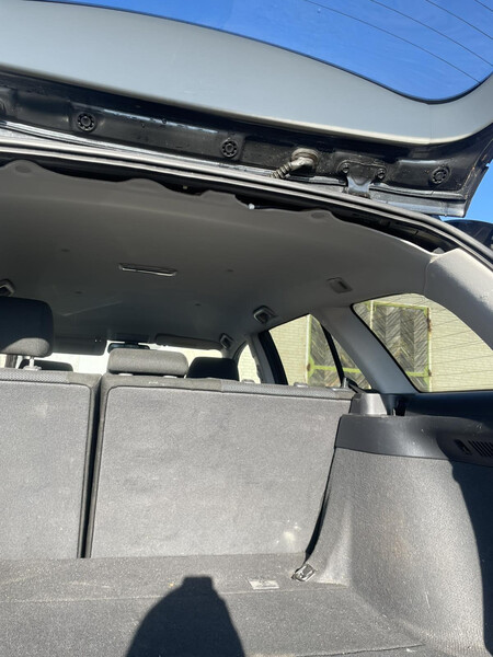 Планка закінчення потолка Toyota Avensis  2007 универсал 2.2 Дизель Луцк