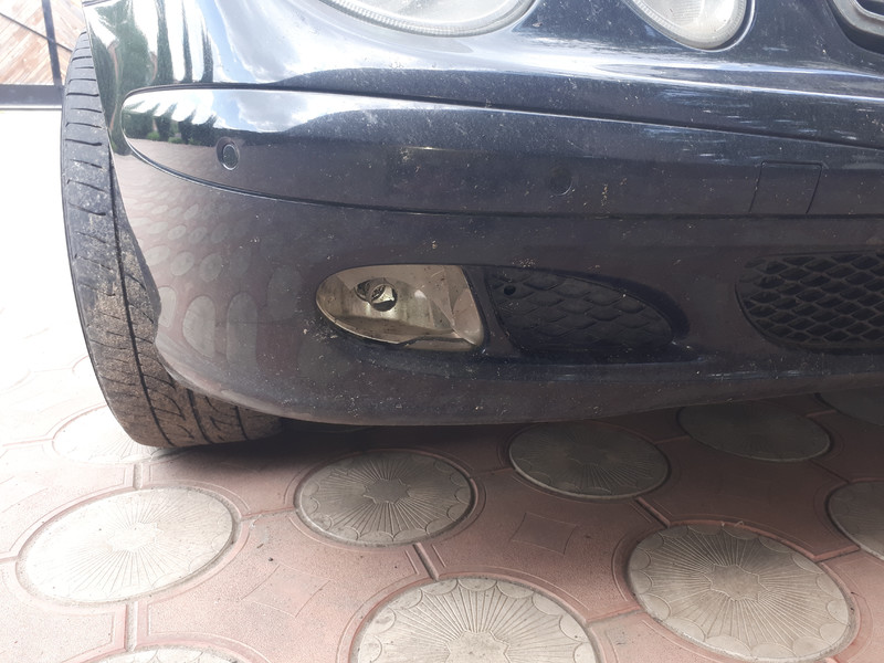 Туманка правая Mercedes E-Class универсал 2004 г.  1.8 л бензин Краматорск