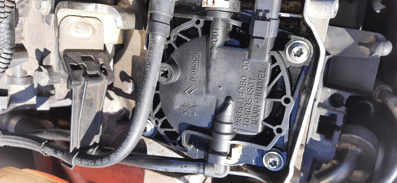 Корпус паливного фільтра Ford Focus 3  2013 універсал 2.0 Дизель 