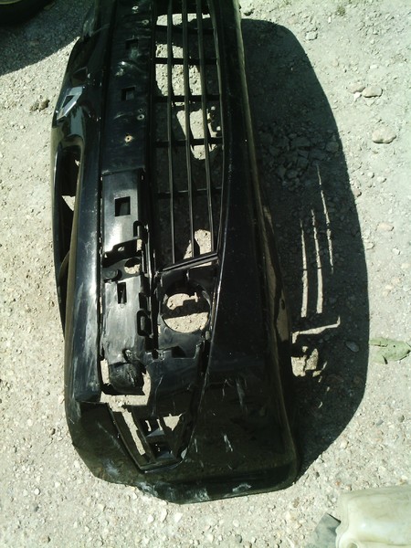 Бампер  передний Renault Megane 2 2006 г.  2.0 л дизель Севастополь