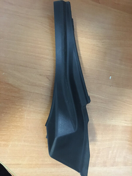 Заглушка крила Nissan Rogue  2013 