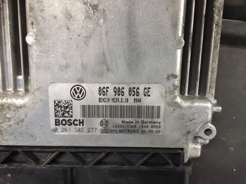 Электронный блок управления двигателем 06F906056GH GL   Volkswagen Passat
