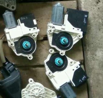 Моторы стеклоподъемников Volkswagen Passat CC  2010 2.0 Бензин Киев