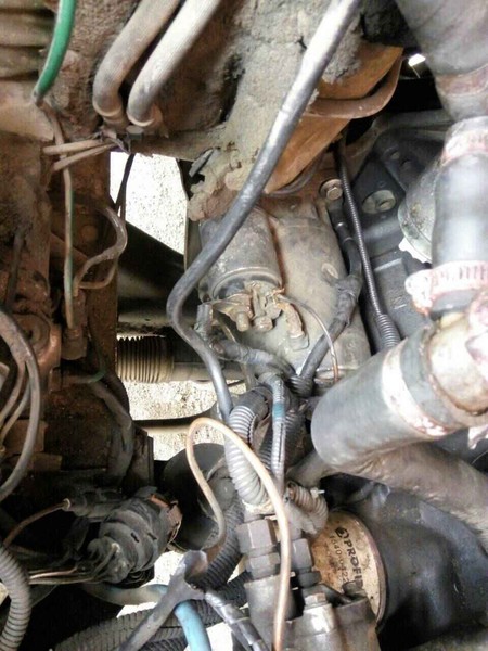 Втягующее на стартер, газовый тросик, ремень генератора Ford Transit  1996 2.5 Дизель 