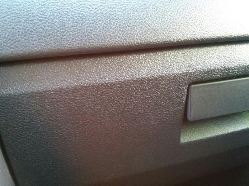 Крышка бардачка Dodge Caliber хэтчбек 2011 г.  2.0 л бензин Северодонецк