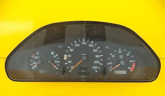 Панель приборов Mercedes C-Class С 200 1995 г.  2.0 л бензин Одесса