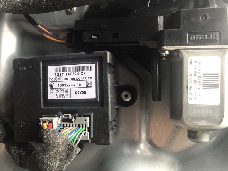 Модуль двери Volvo XC70 универсал 2007 г.  30.0 л дизель Киев