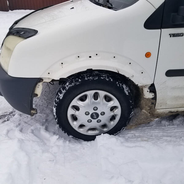 Накладка переднего левого крыла Ford Transit Connect  2006 1.8 Дизель Полтава