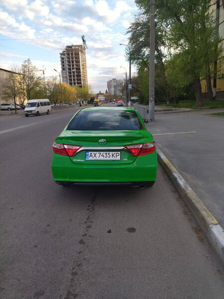 Фонарь задний левый наружный Toyota Camry  2017 хэтчбек 25.0 Бензин Харьков