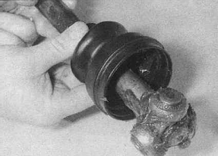 ШРУС внутренний Mitsubishi Lancer GLi 1988 г.  1.5 л бензин Кировоград