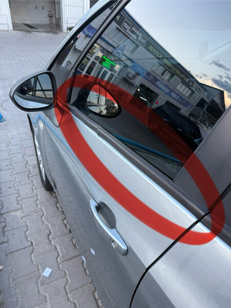 Молдинг двери Opel Zafira C  2014 универсал 2.0 Дизель Хмельницкий