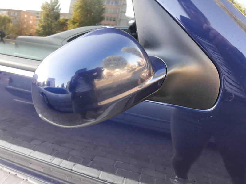 Зеркало левое в сборе Volkswagen Bora  2002 1.9 Дизель Ровно