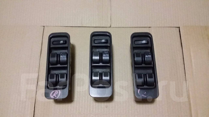 Блок кнопок стеклоподъемника Daihatsu Terios  2006 1.3 Бензин Одесса